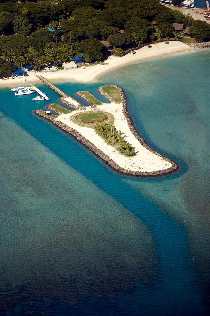 First Landing Beach Resort & Villas Lautoka Exterior foto